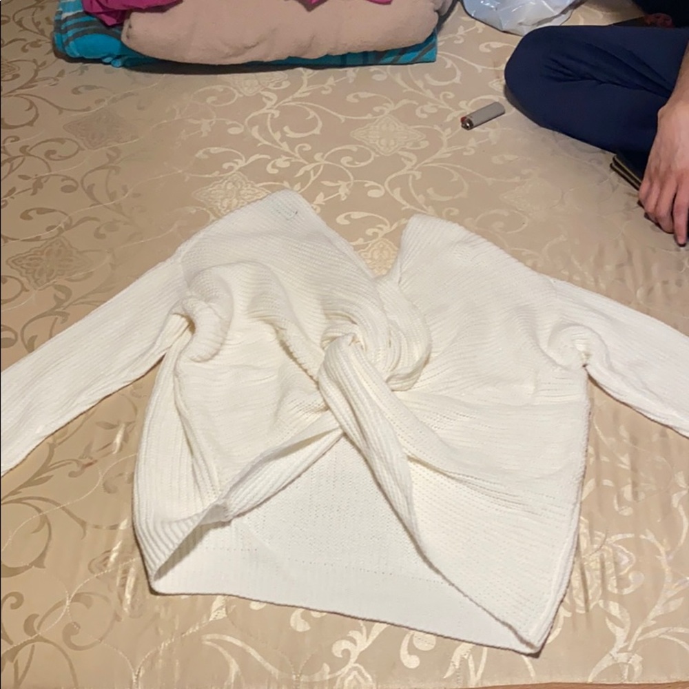 Sweater - Picture 2 of 2